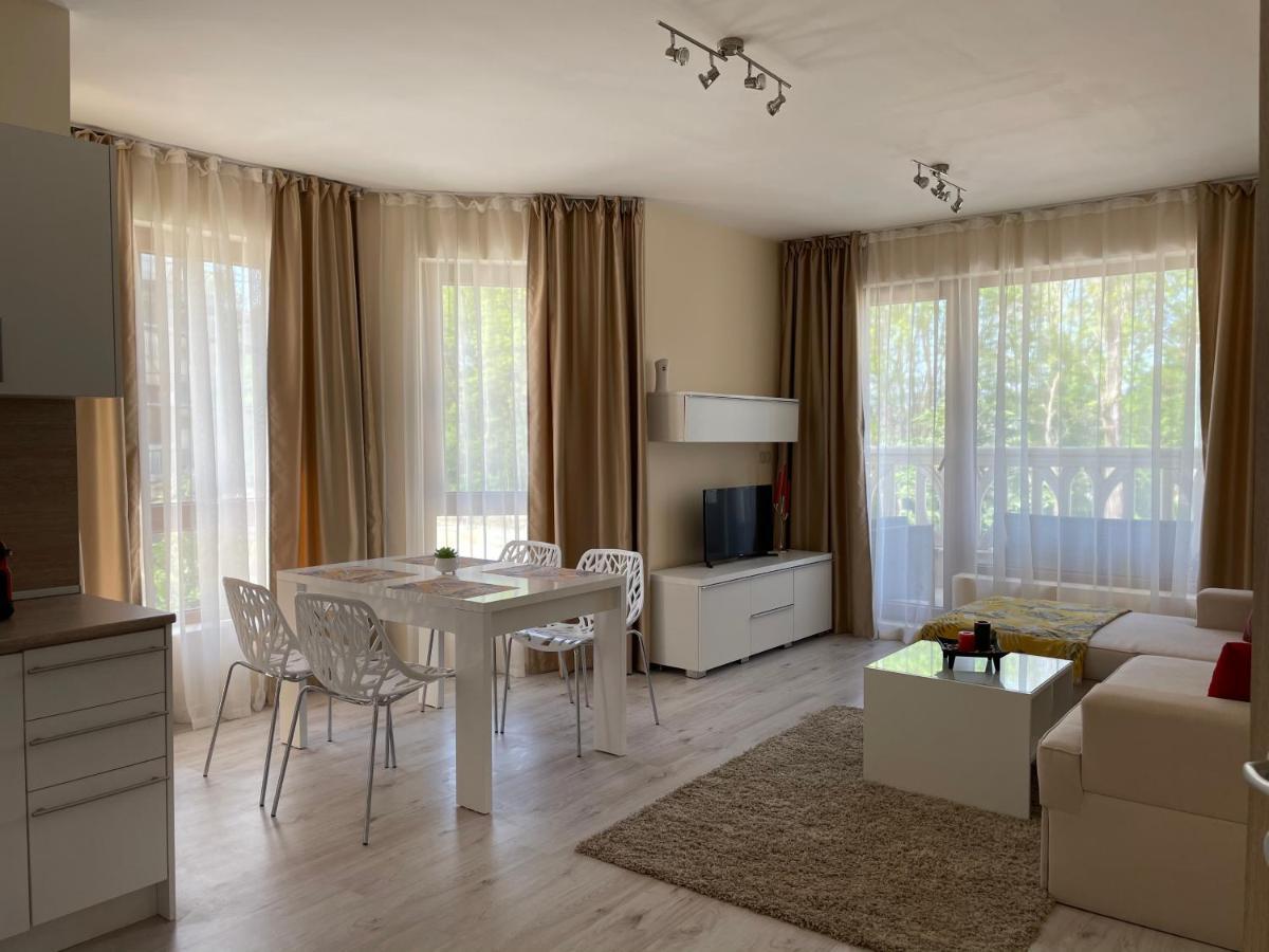 Deluxe Apartment Varna South Bay Beach Residence Екстериор снимка
